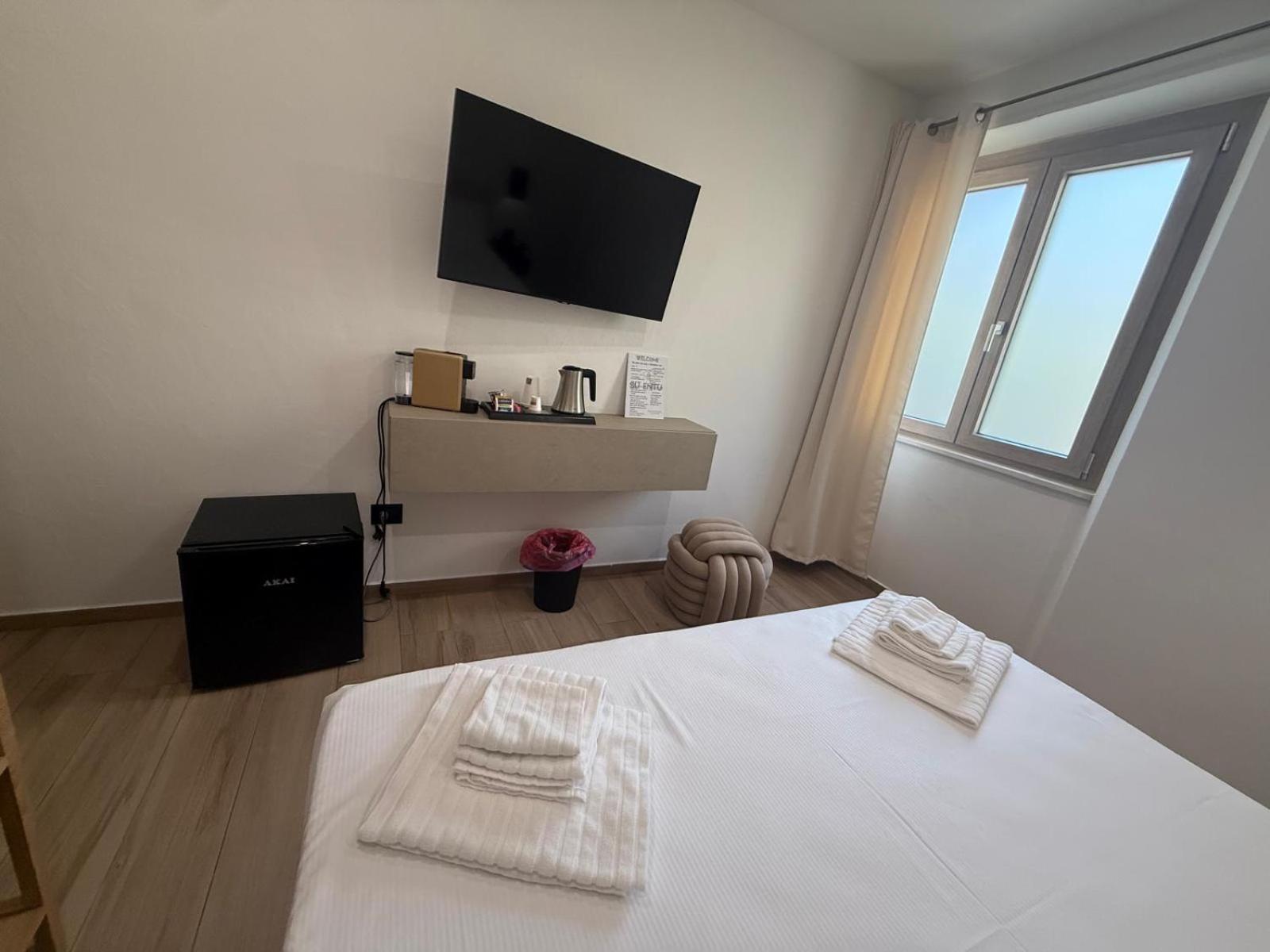 Su Entu Guest House Cala Gonone Buitenkant foto