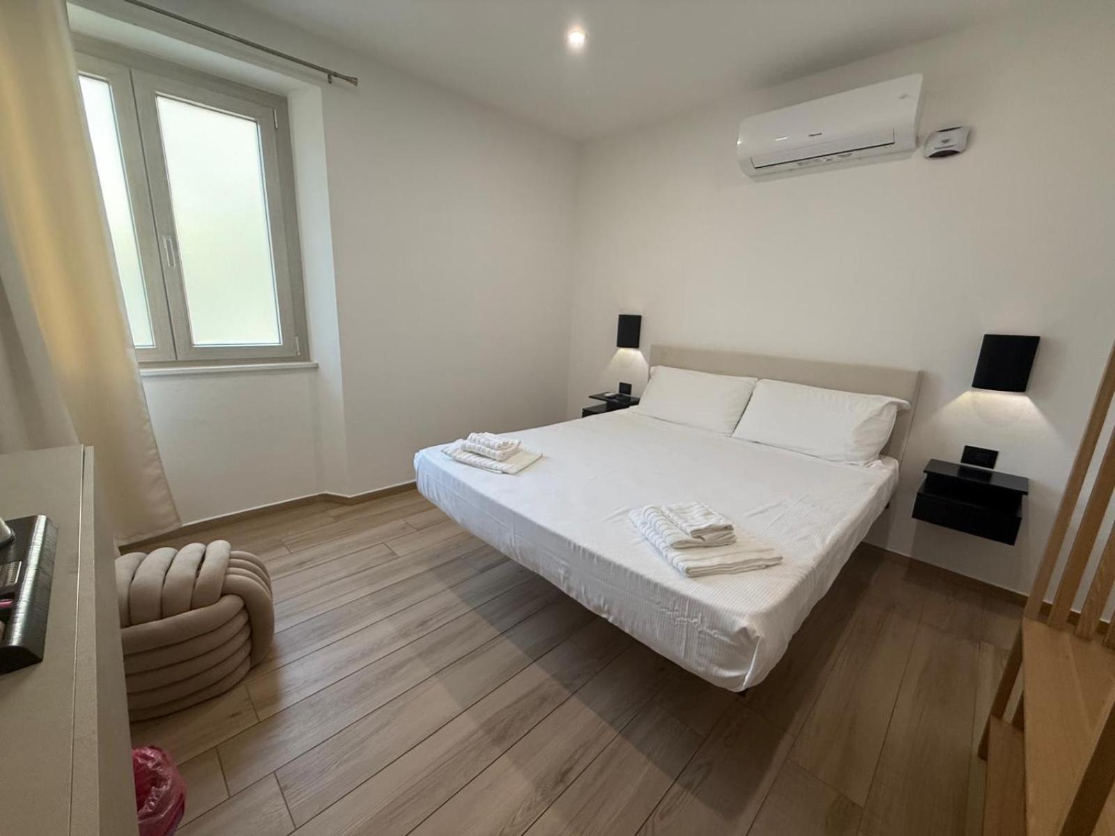 Su Entu Guest House Cala Gonone Buitenkant foto